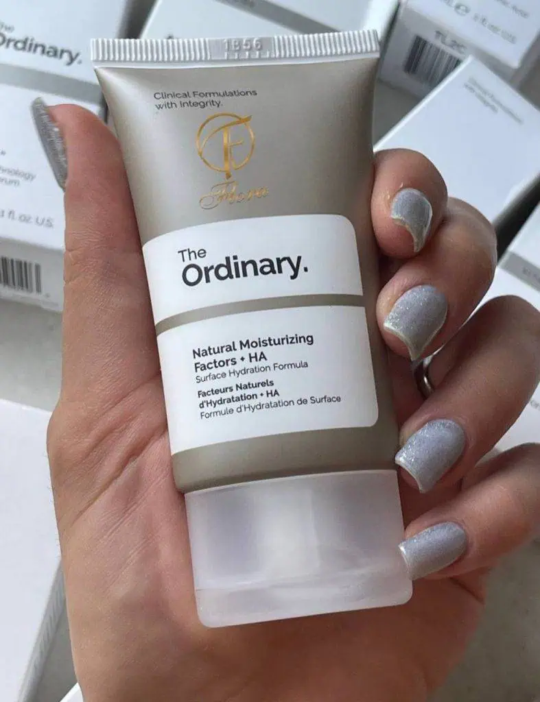 مرطوب کننده اوردینری Natural moisturizing