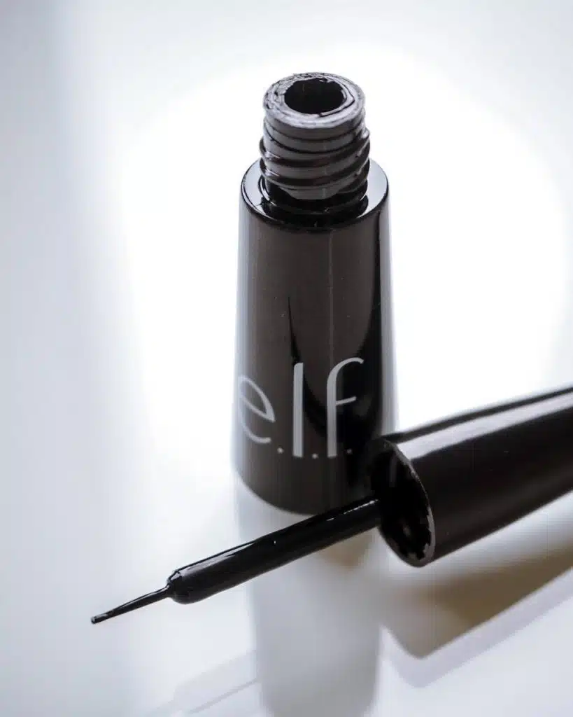 خط چشم مایع الف jet black elf