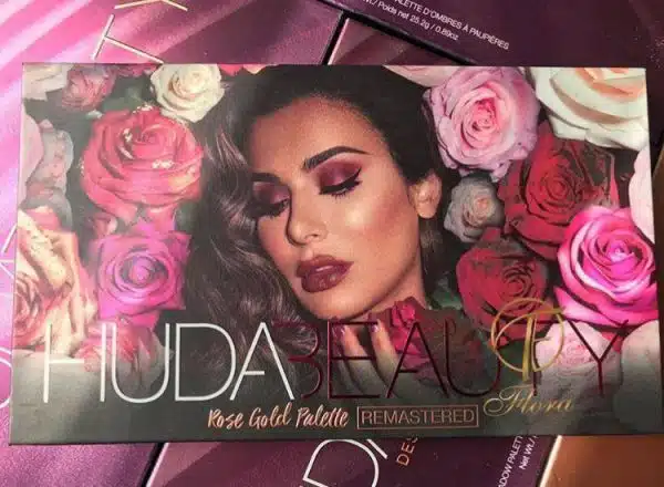 پالت سایه ۱۸ رنگ هدی بیوتی Rose gold