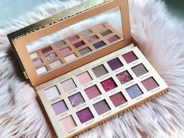 پالت سایه 18 رنگ لوکس رولوشن revolution new neutrals luxe - تصویر 1