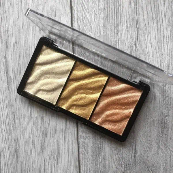 پالت هایلایتر رولوشن پرو سوپریم گلد Revolution pro highlighter gold - تصویر 1