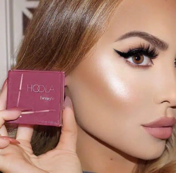 رژگونه برنزر هولا بنفیت 4 گرم Hoola Benefit - تصویر 2